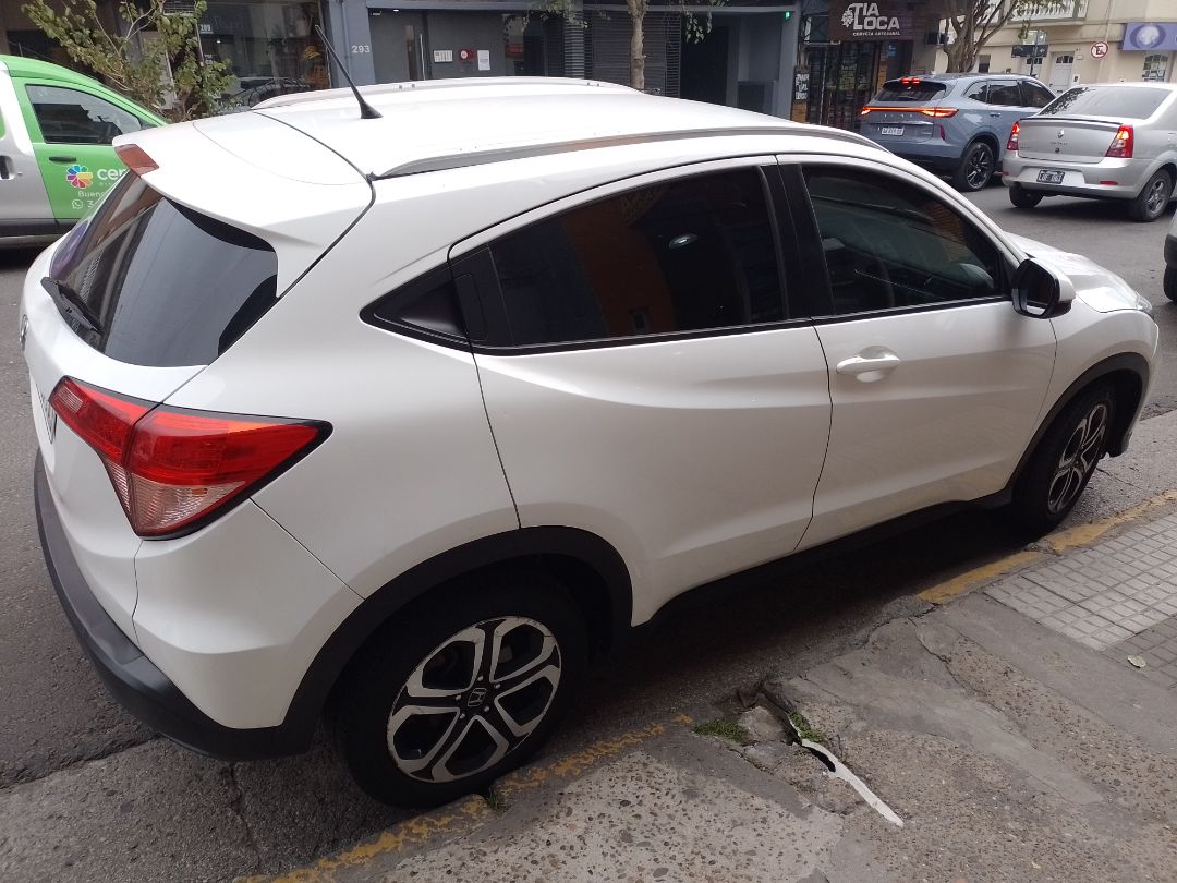 Honda HR-V EX 1.8 CVT 2016 - Única Mano
